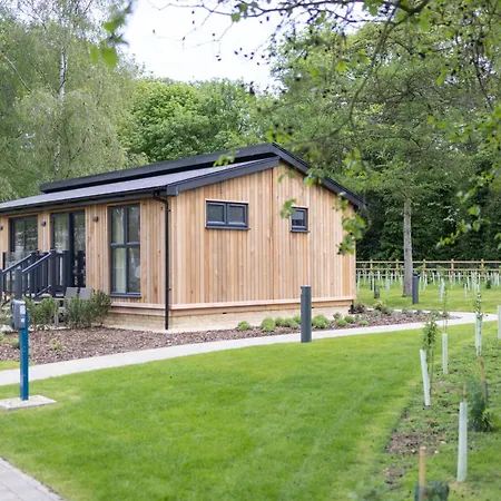 Blenheim Palace Lodge Retreat Woodstock Exterior photo